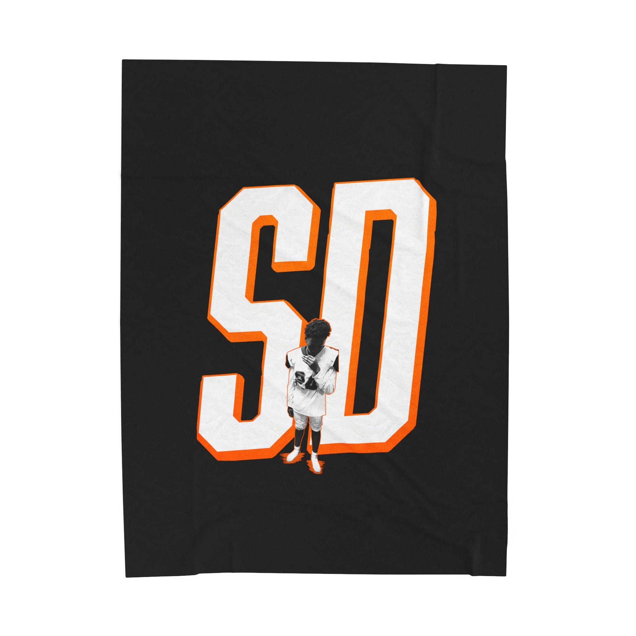 Skotchee Devariste Velveteen Plush Blanket