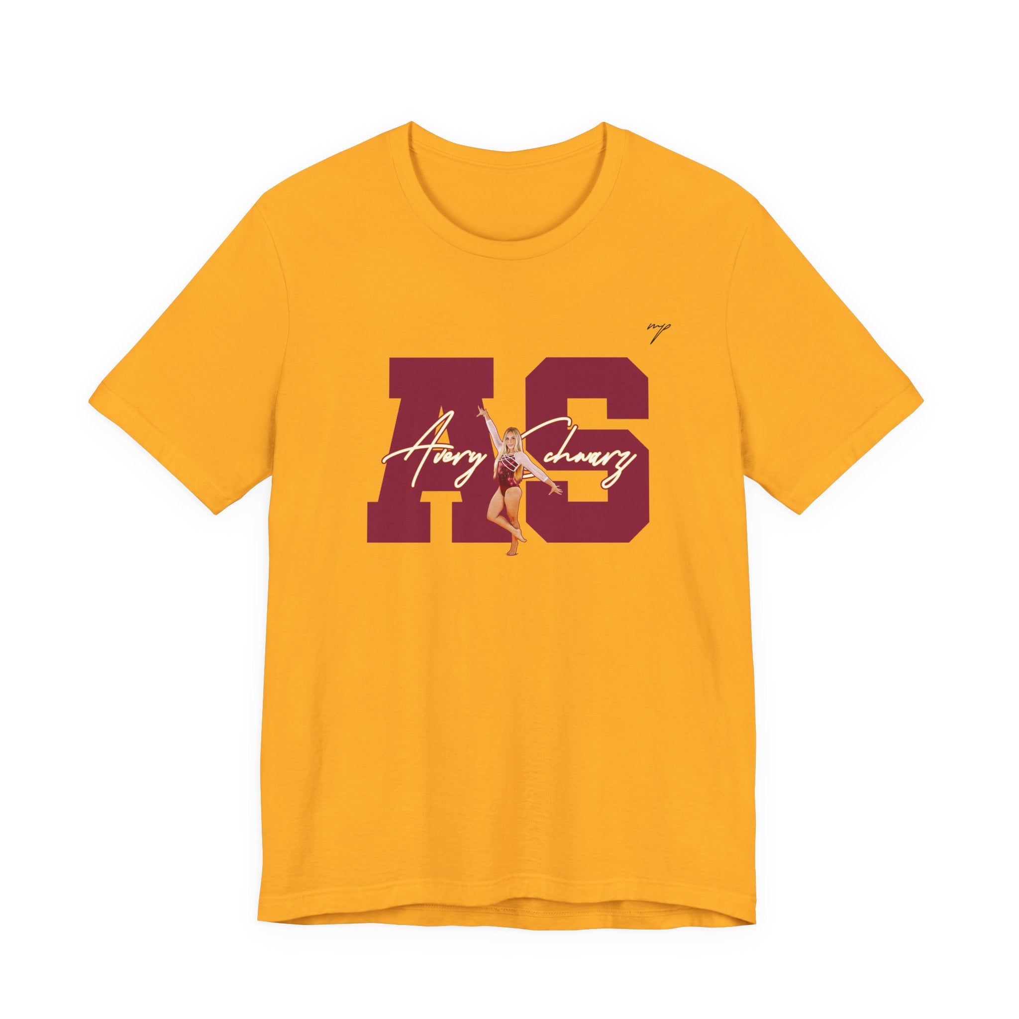 Avery Schwarz Graphic Tee