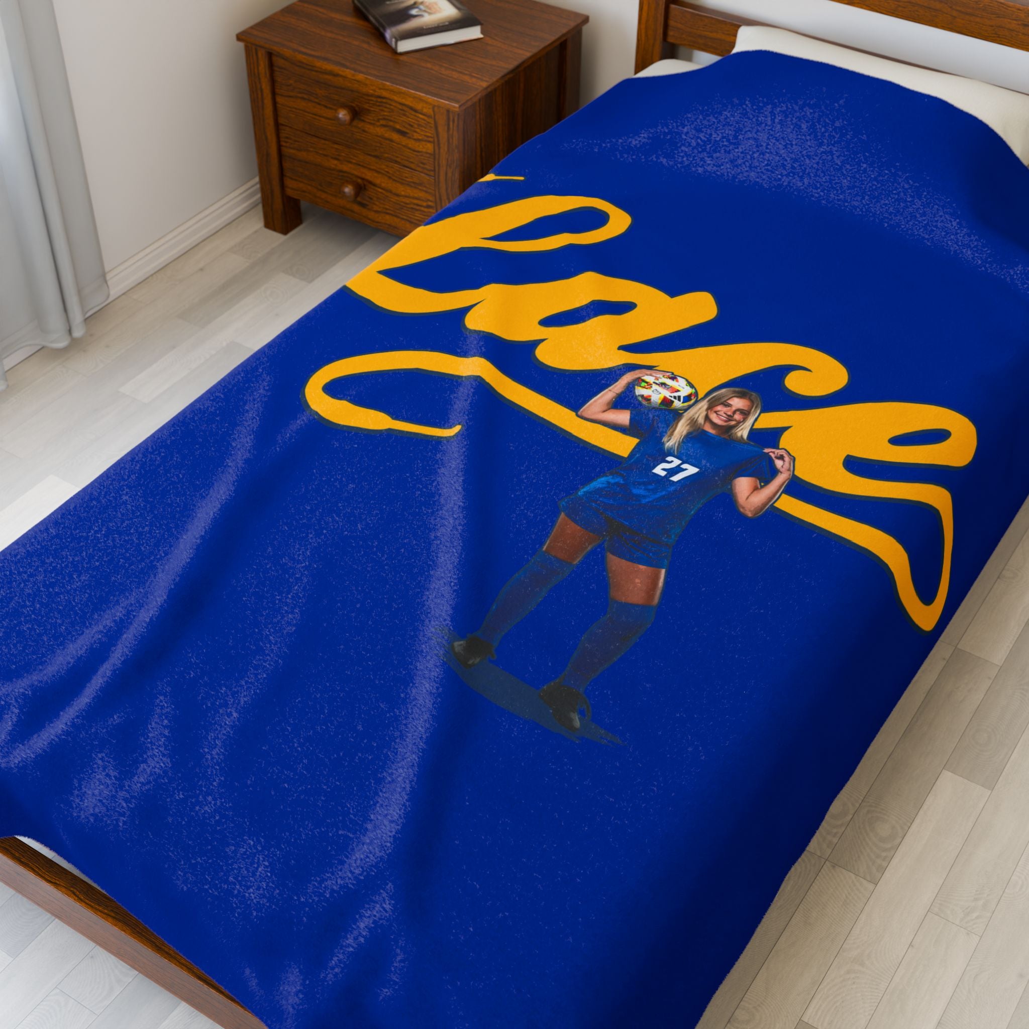 Lacey Harnish Velveteen Plush Blanket