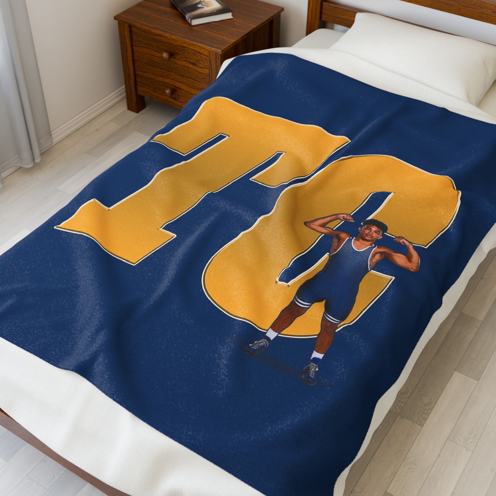 Tavian Camper Velveteen Plush Blanket