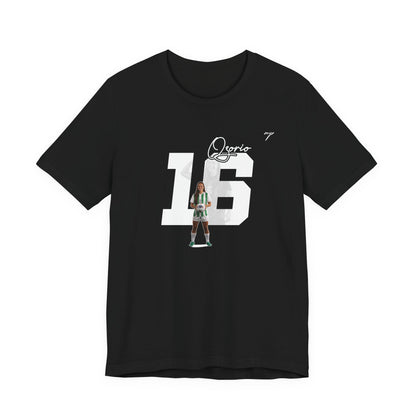 Larissa Ozorio Graphic Tee