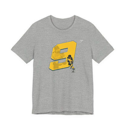 Isa Goettl Graphic Tee