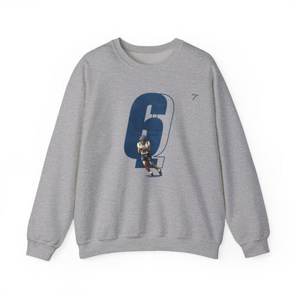 Que Whitfield Crewneck