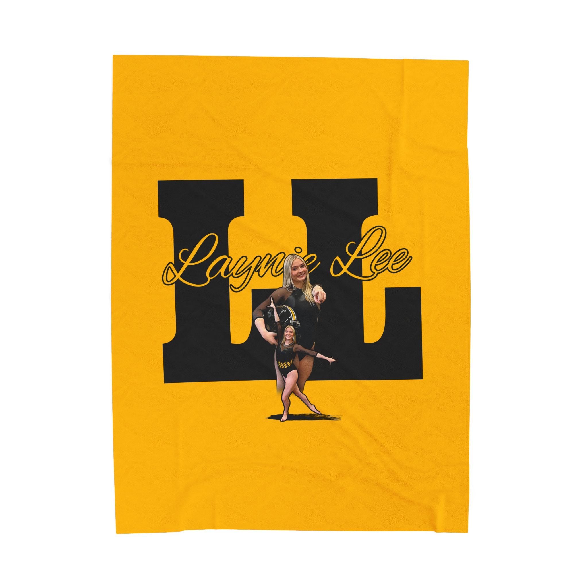 Laynie Lee Velveteen Plush Blanket