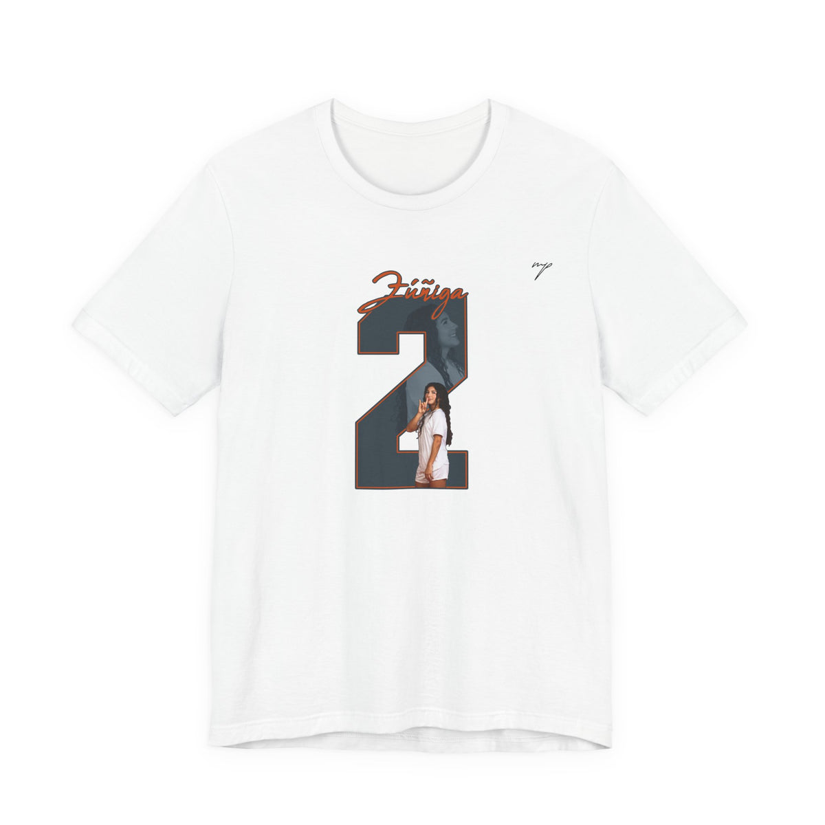 Gigi Zúñiga Graphic Tee