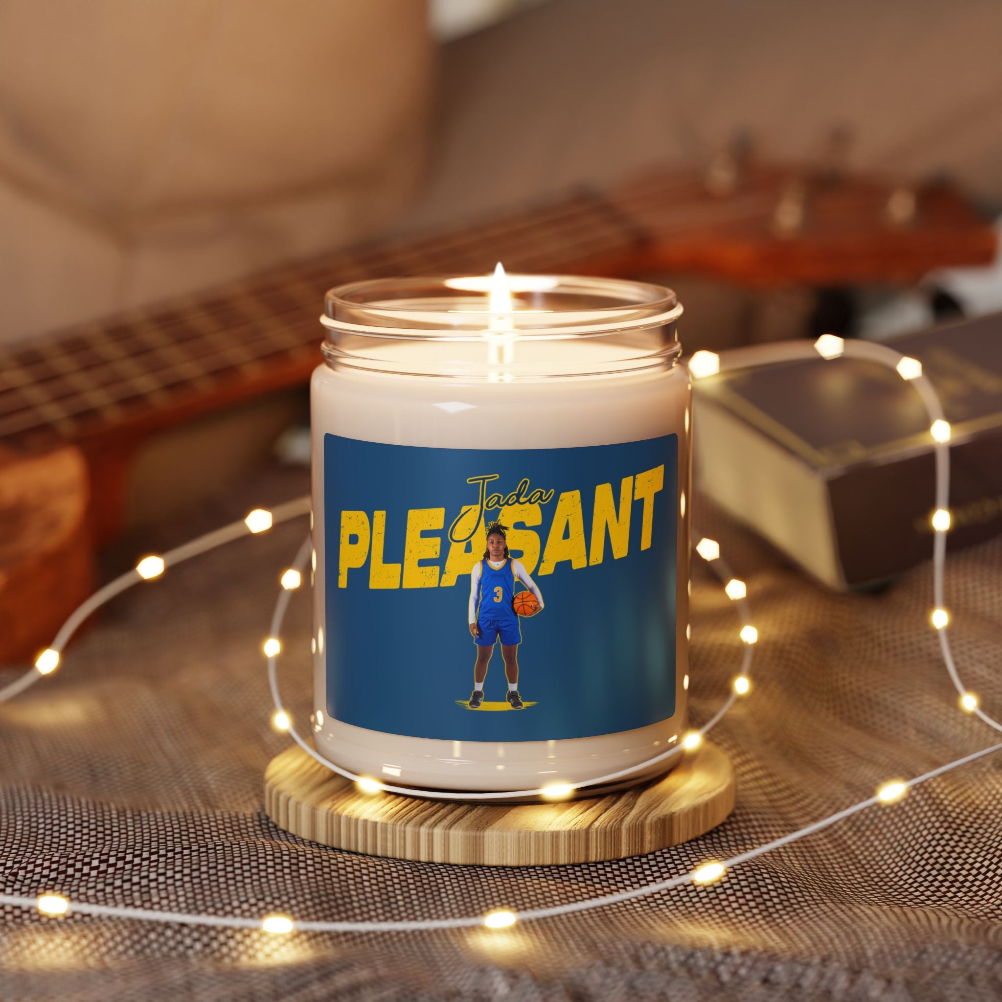 Jada Pleasant Scented Candle