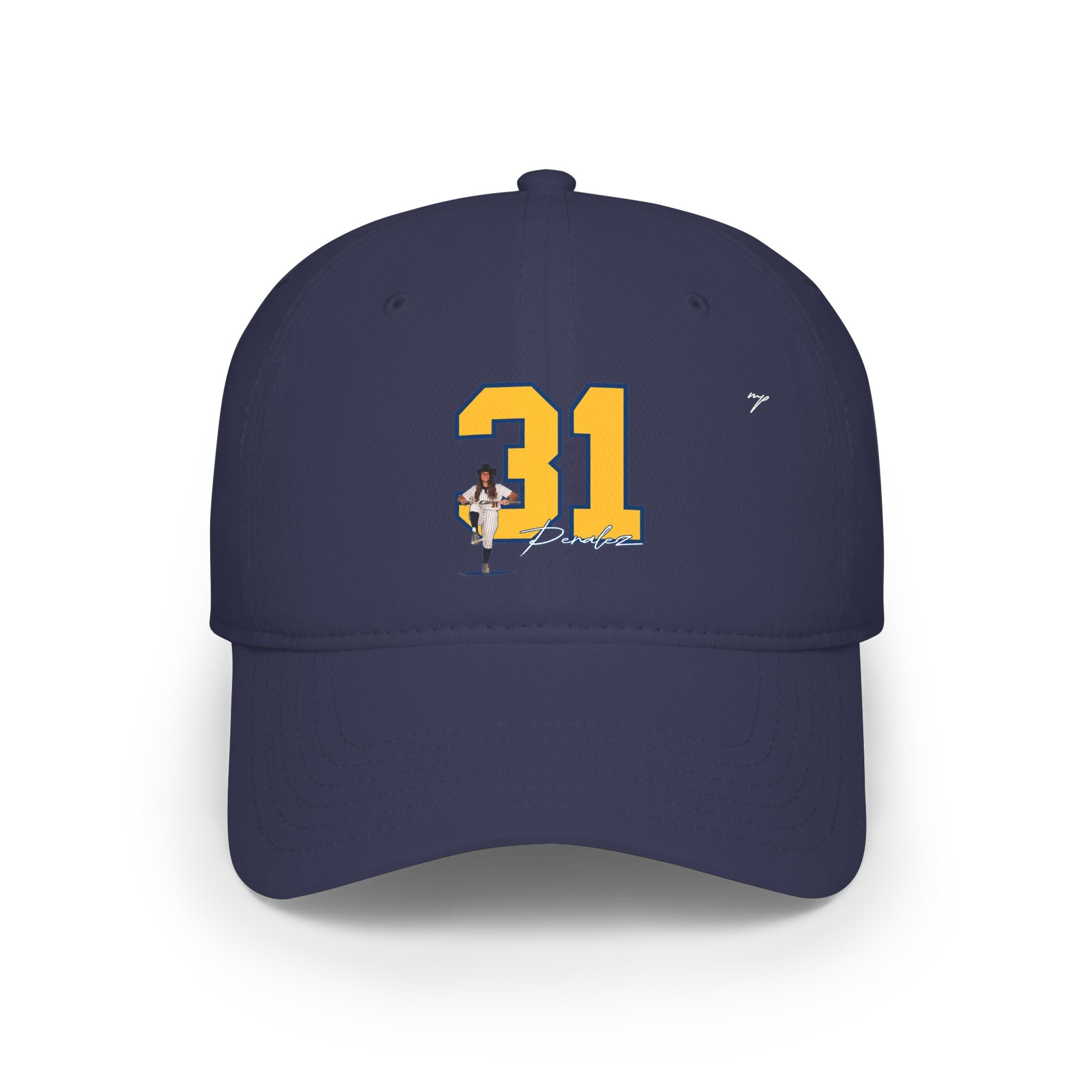 Melina Peralez Hat