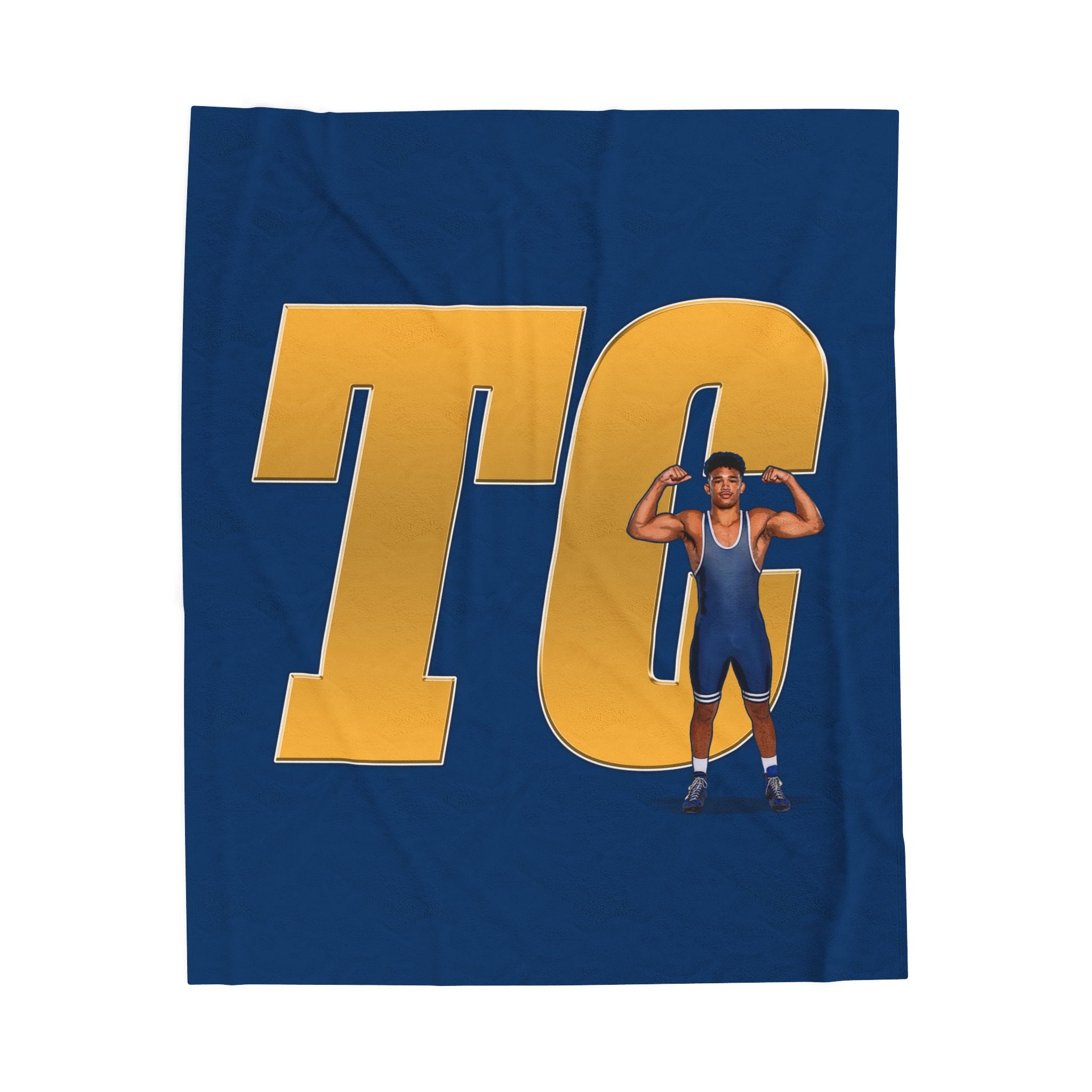 Tavian Camper Velveteen Plush Blanket