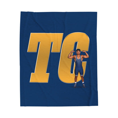 Tavian Camper Velveteen Plush Blanket