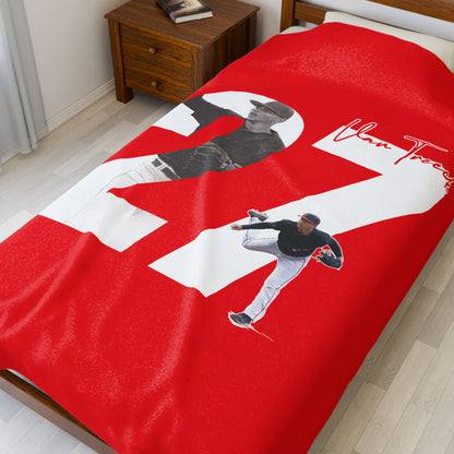 Tommy Van Treeck Velveteen Plush Blanket
