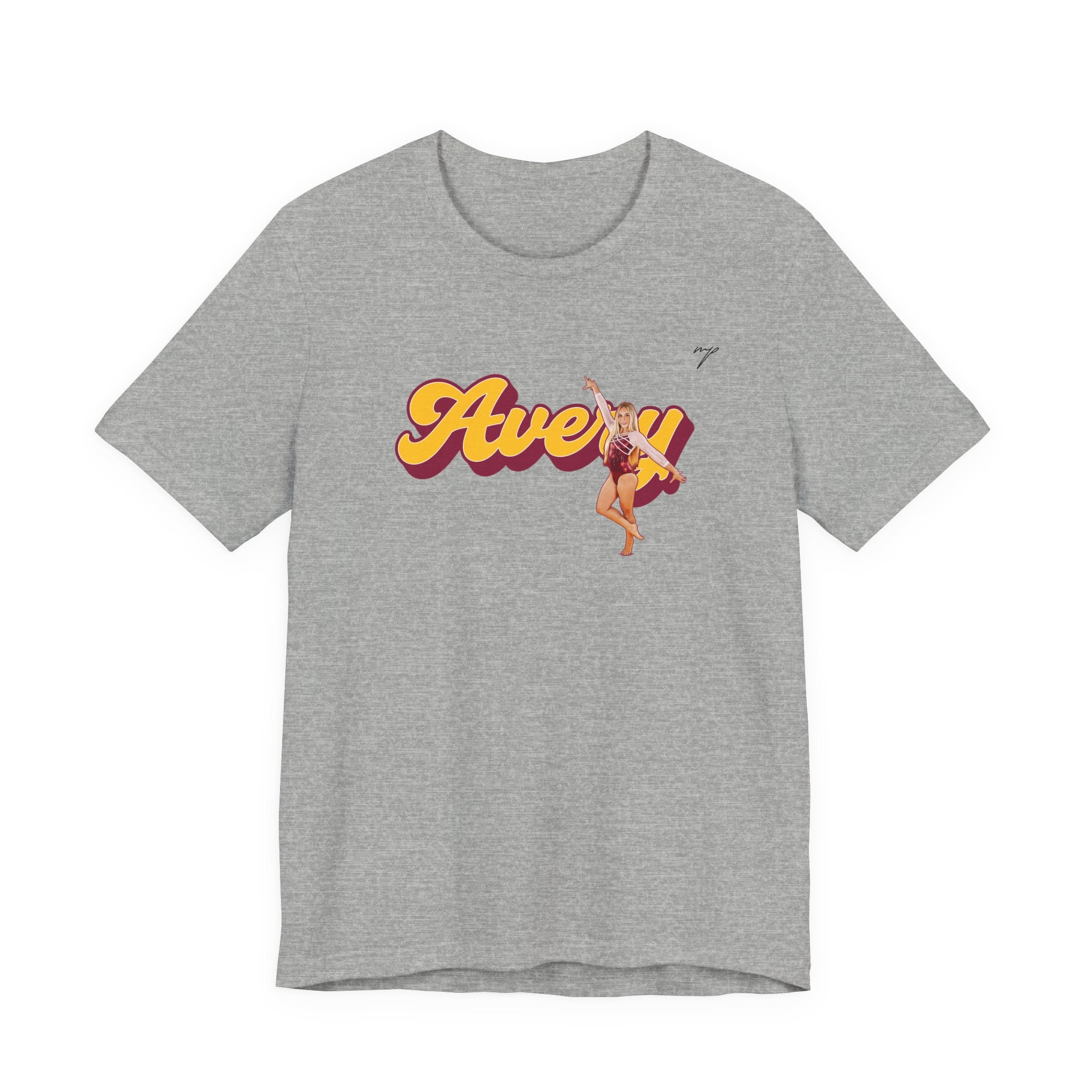 Avery Schwarz Graphic Tee