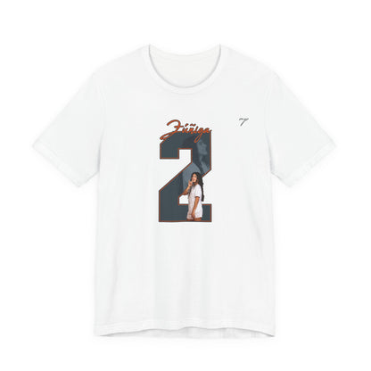 Gigi Zúñiga Graphic Tee