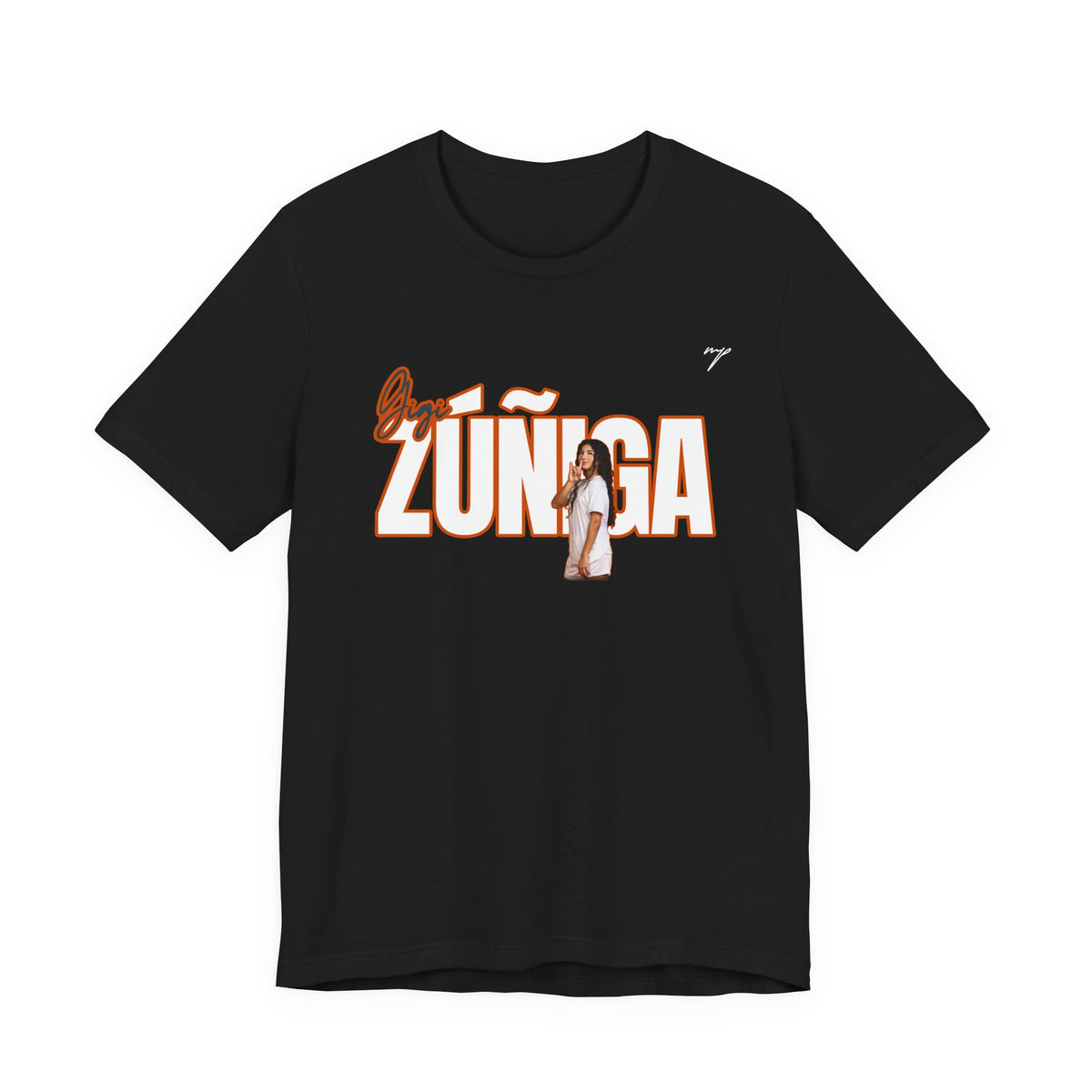 Gigi Zúñiga Graphic Tee