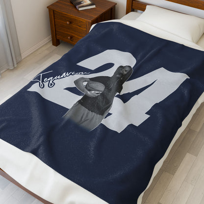 Tequavion Bennamon Velveteen Plush Blanket