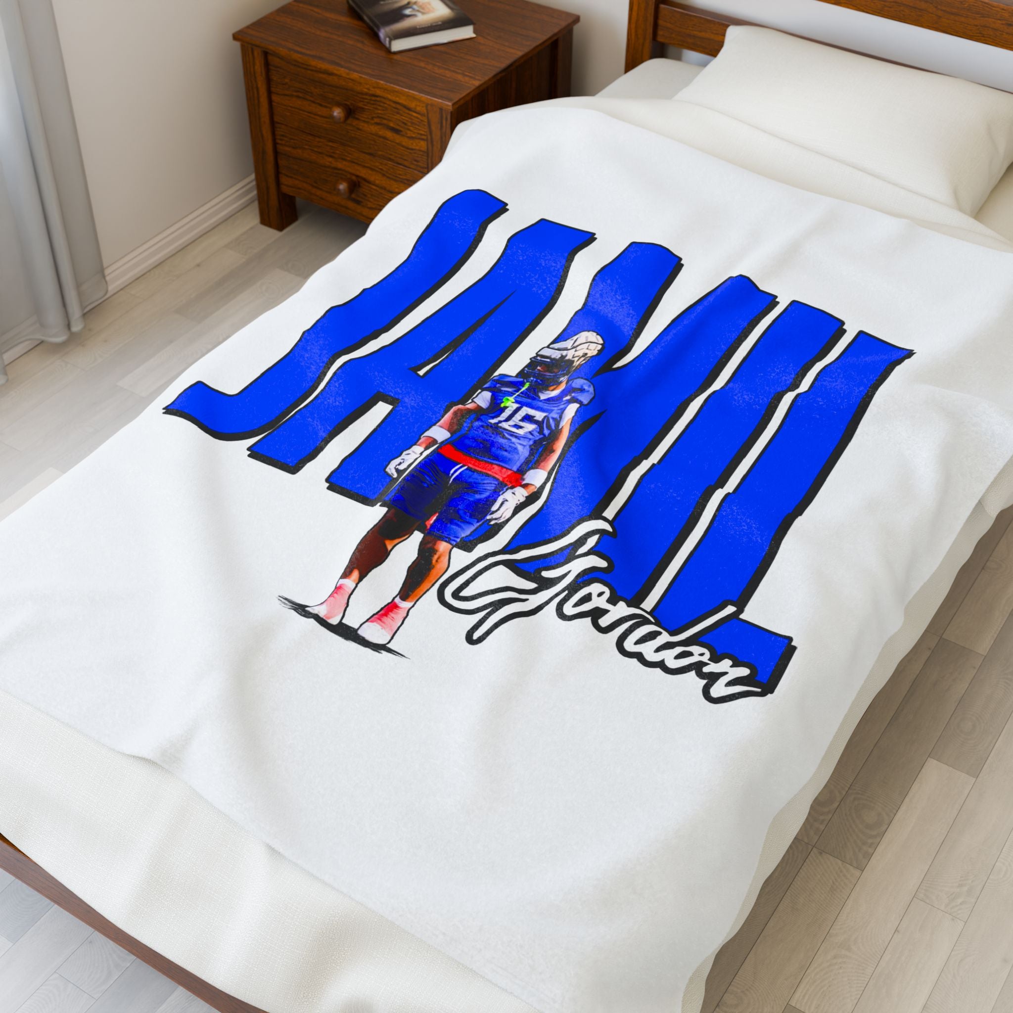 Jamil Gordon Velveteen Plush Blanket