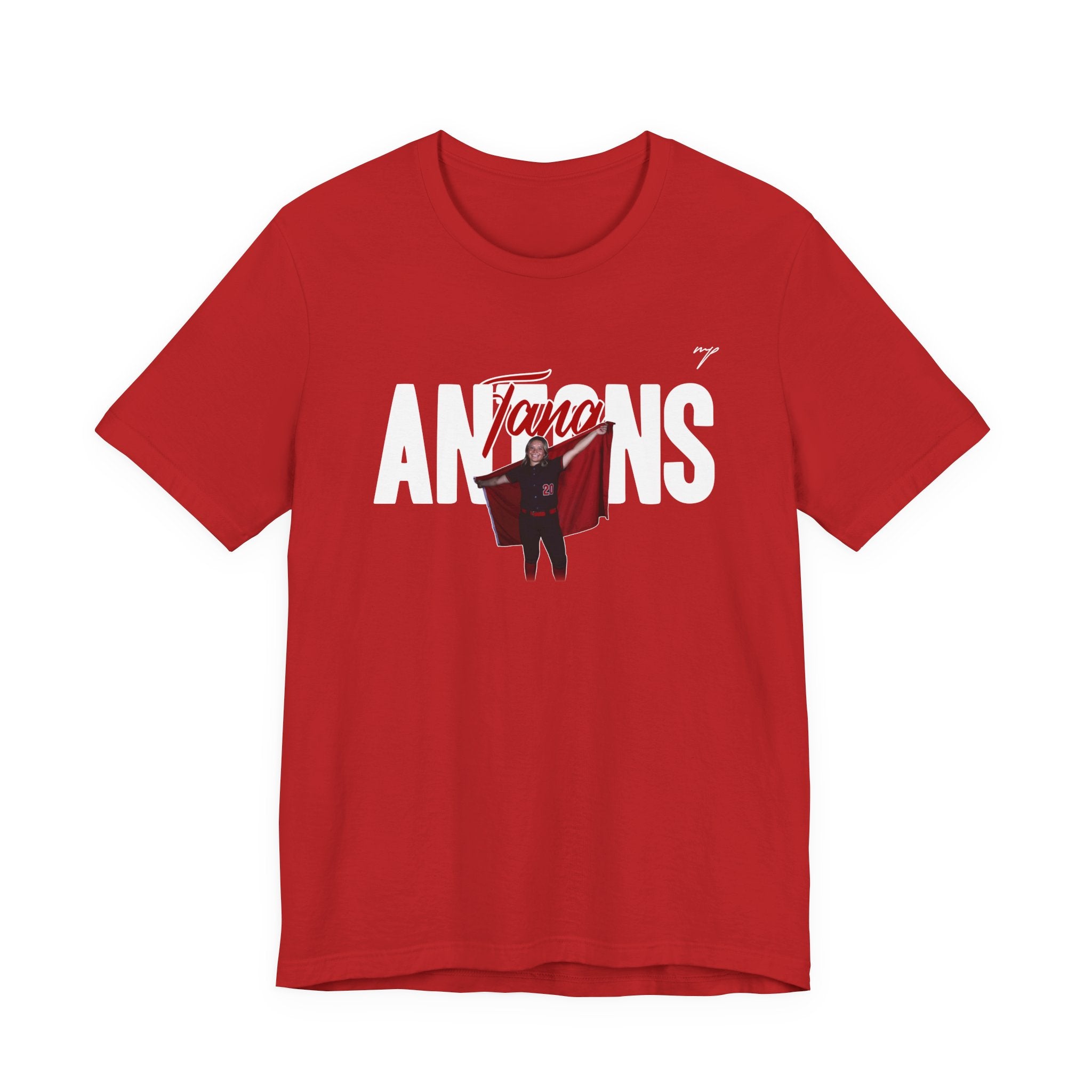 Tana Antons Graphic Tee